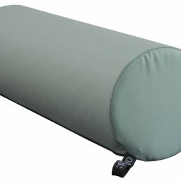 Oakworks Bolster 8 in Round