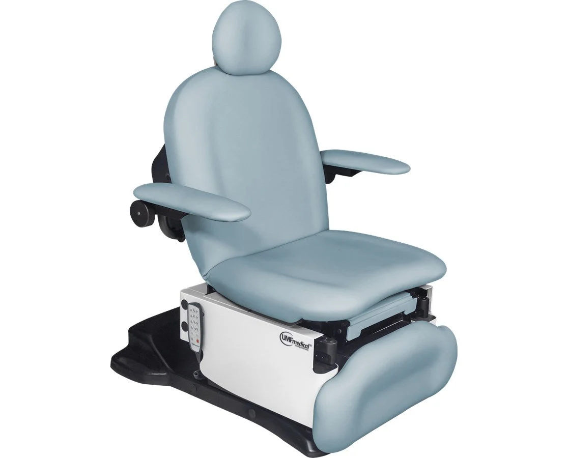 UMF 4011 Leg-Centric Procedure Chair